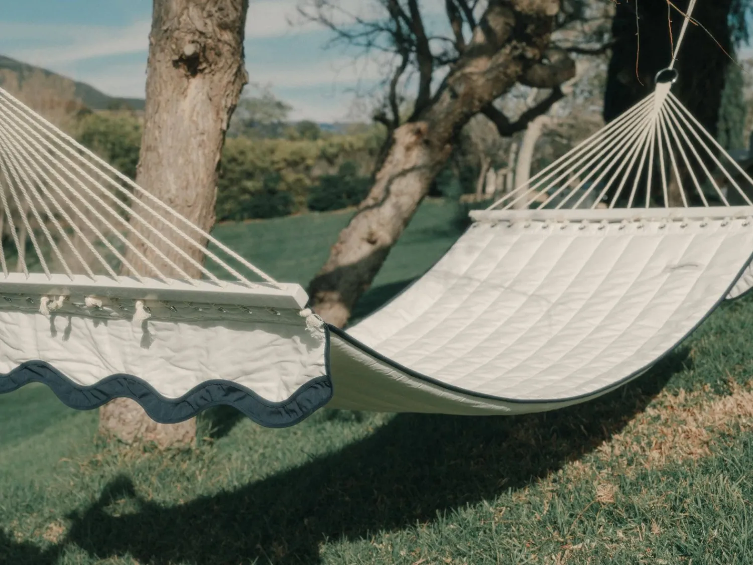 The Hammock - Rivie White^Business & Pleasure Co. Outlet